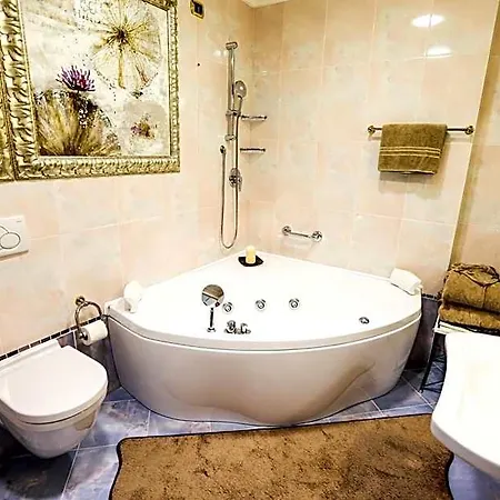 Roseo Euroterme 4*