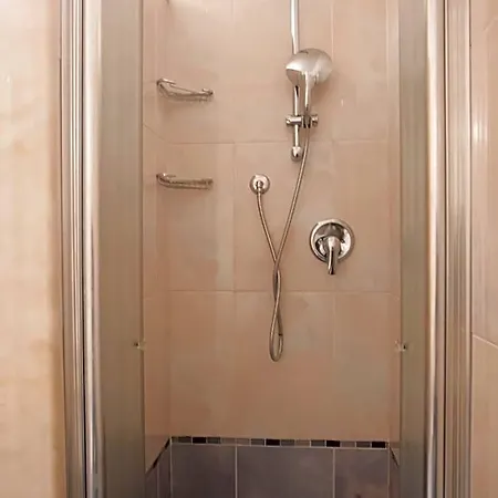 Roseo Euroterme 4*